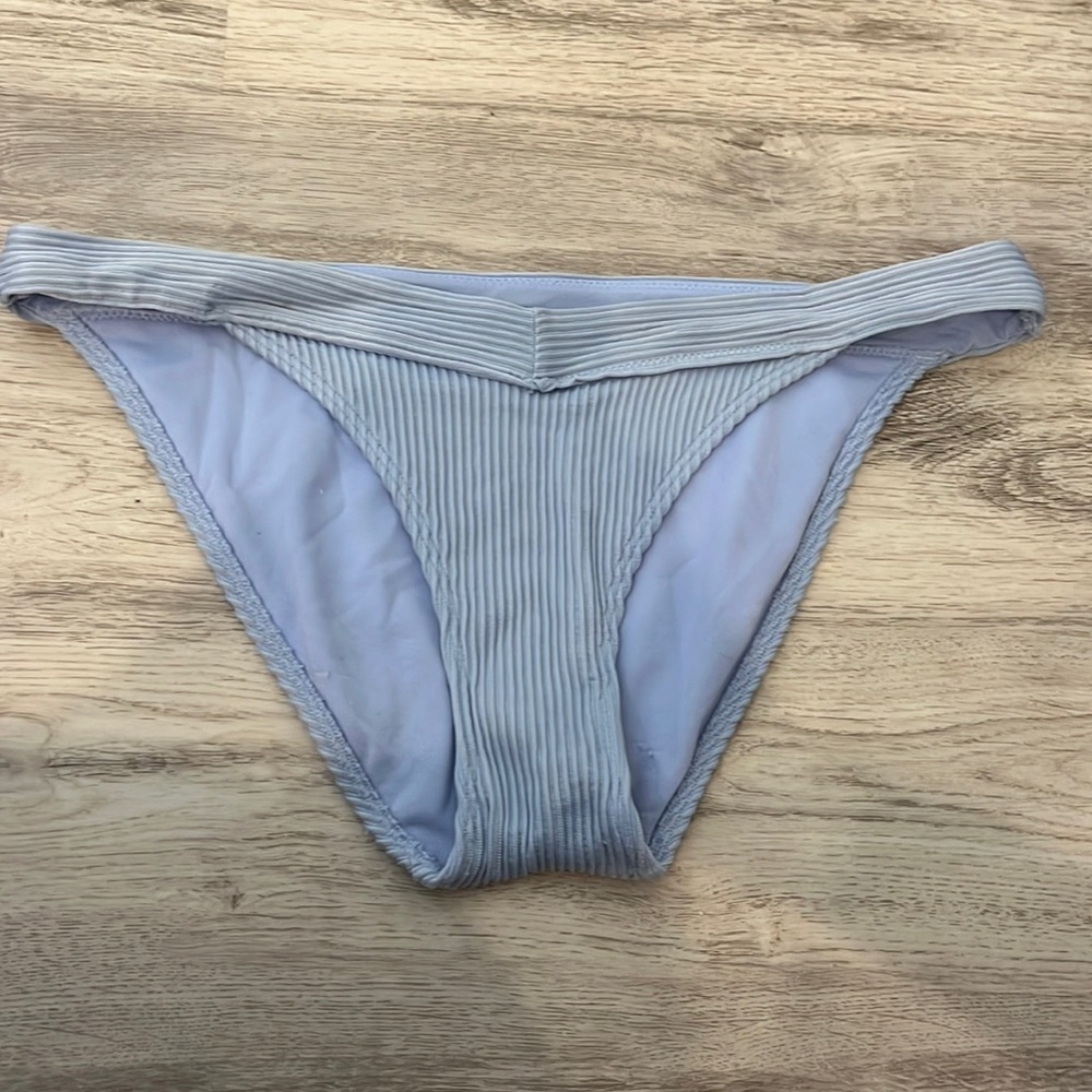 hollister bikini bottom medium coverage